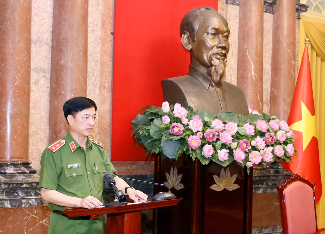 Tổ quốc mãi mãi ghi công các anh hùng, liệt sỹ đã hy sinh anh dũng trên mặt trận đấu tranh phòng, chống tội phạm nói chung, tội phạm về ma túy nói riêng -0