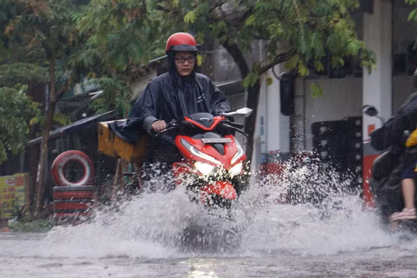 Miền Bắc đón đợt mưa “vàng” giải nhiệt -0