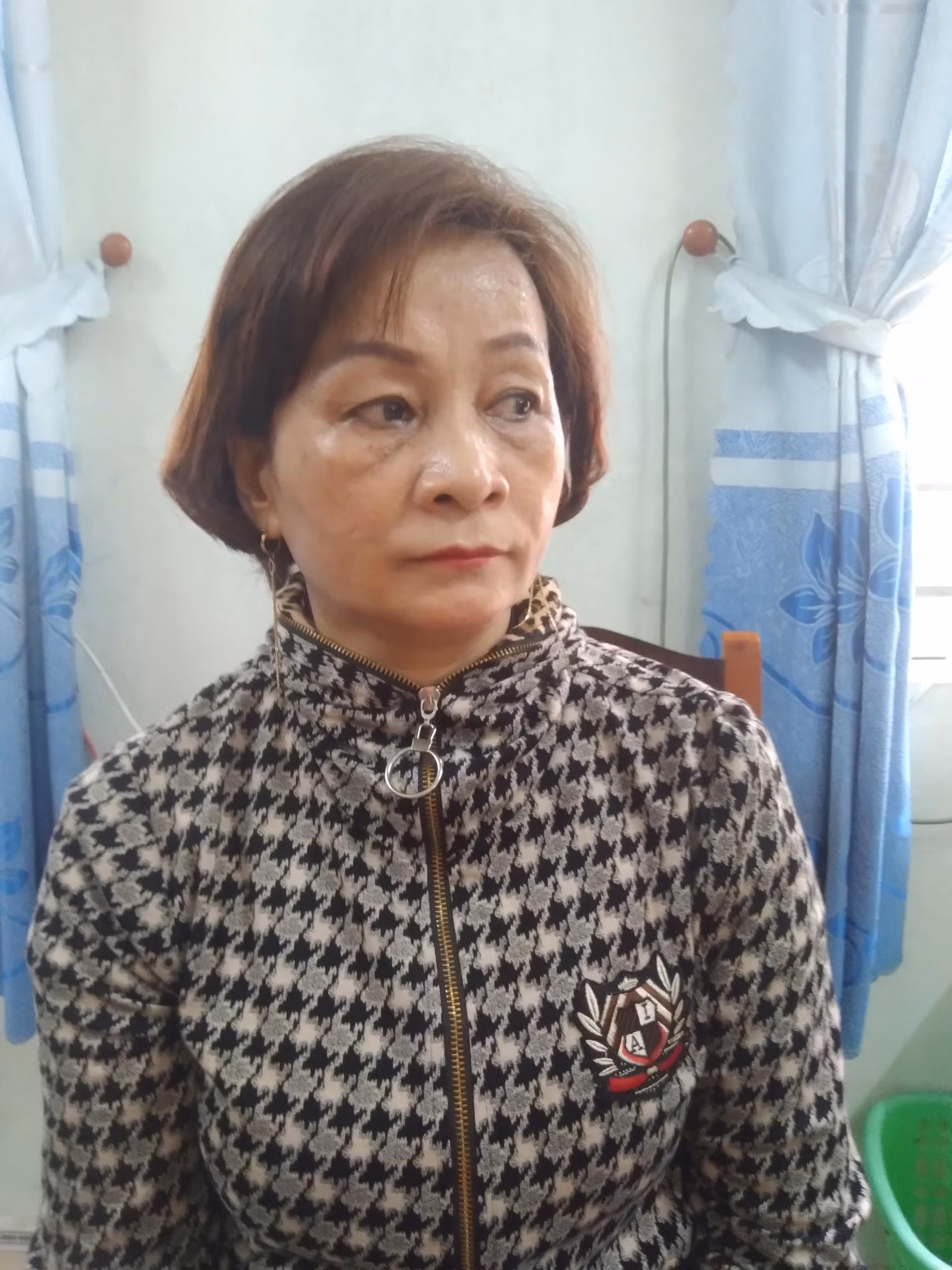 Lừa đảo bán được cục trầm nặng nặng 7kg trị giá 3 tỷ đô la để chiếm đoạt số tiền gần 1 tỷ 400 triệu đồng -0