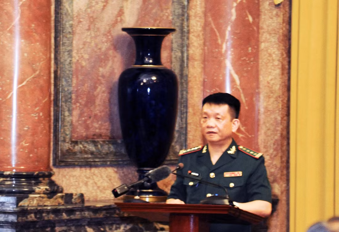 Tổ quốc mãi mãi ghi công các anh hùng, liệt sỹ đã hy sinh anh dũng trên mặt trận đấu tranh phòng, chống tội phạm nói chung, tội phạm về ma túy nói riêng -0
