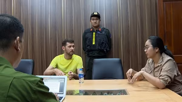 Chủ động phát hiện, ngăn chặn tình trạng&nbsp;người nước ngoài vi phạm pháp luật ở Việt Nam
