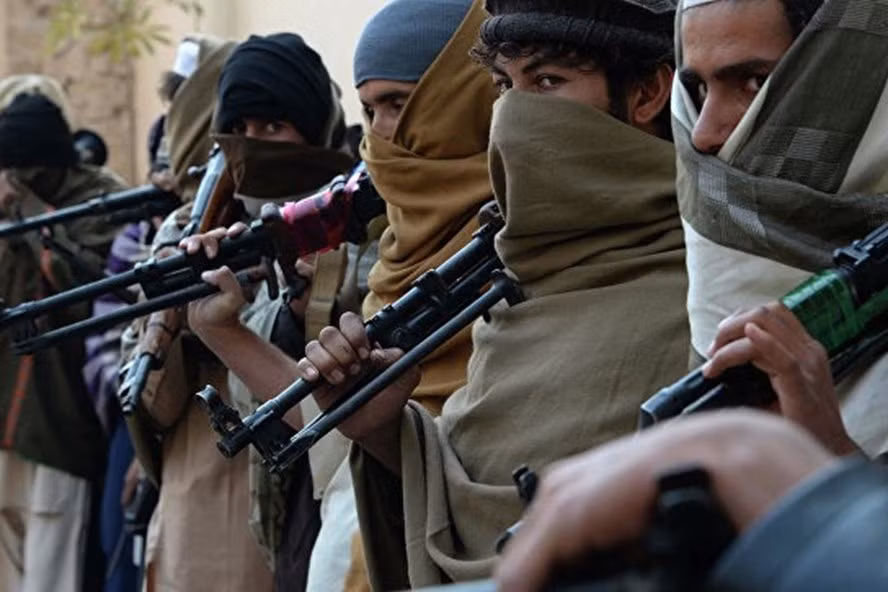 Taliban đe doạ hàng loạt phiên dịch viên thân phương Tây -0