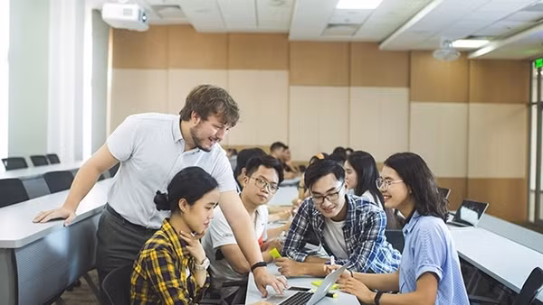 Khoa học sức khỏe thông minh - Giải pháp cho bài toán nhân lực ngành y ảnh 4