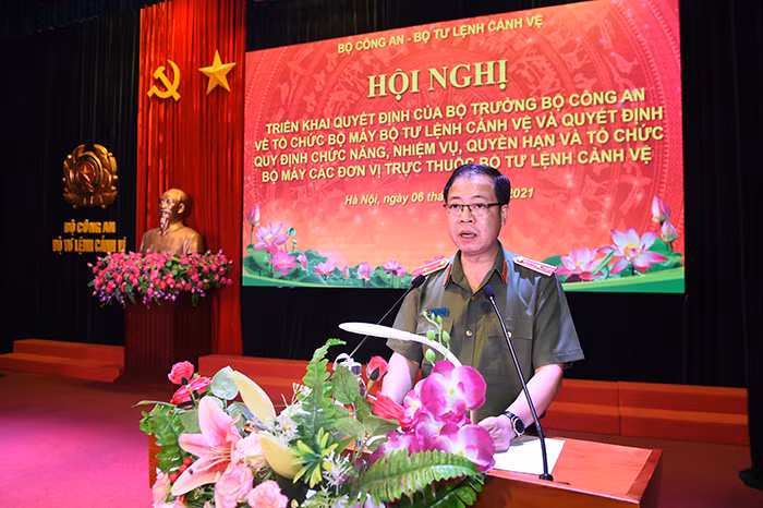 Tiền đề để cơ cấu lại đội ngũ cán bộ theo hướng tăng cường chất lượng -0