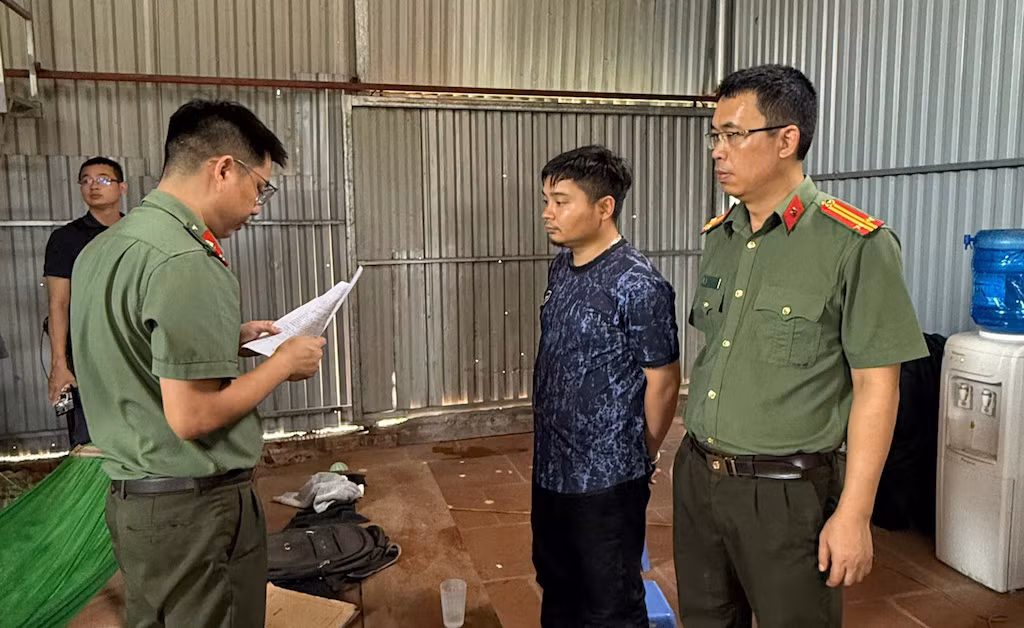 Triệt phá xưởng sản xuất lắp ráp và mua bán vũ khí quân dụng, thu lợi bất chính nhiều tỷ đồng -0