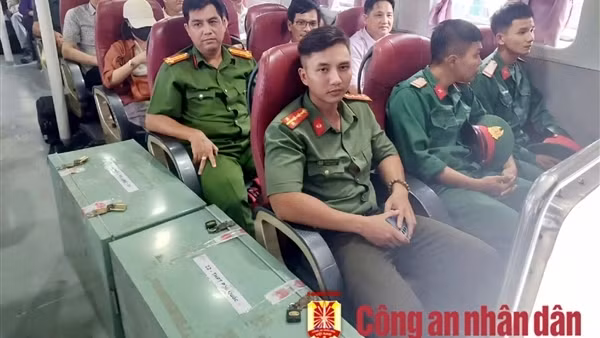 Đảm bảo an toàn vận chuyển đề thi tốt nghiệp THPT ra Phú Quốc