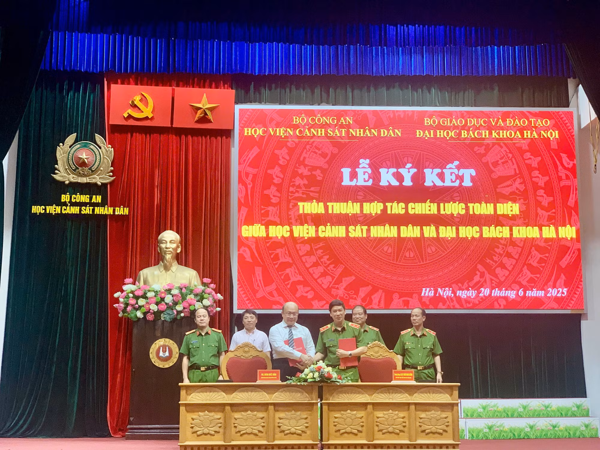 Học viện CSND và Đại học Bách khoa Hà Nội ký kết thỏa thuận hợp tác toàn diện
