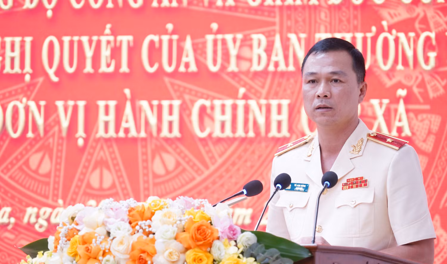 Công an các tỉnh công bố Quyết định về tổ chức, cán bộ theo mô hình tổ chức mới -0