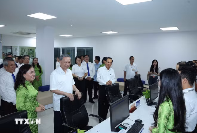 Tổng Bí thư: Chính quyền mới phải phục vụ nhân dân tốt hơn, không để gián đoạn -0