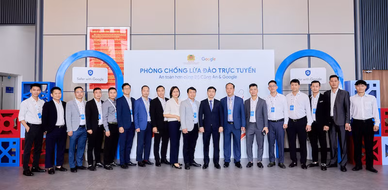 70% người dân từng tiếp xúc với ít nhất một cuộc gọi hay tin nhắn lừa đảo mỗi tháng -0