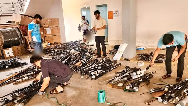 Tiếp nhận, thu giữ 3.000 vũ khí, vật liệu nổ và công cụ hỗ trợ