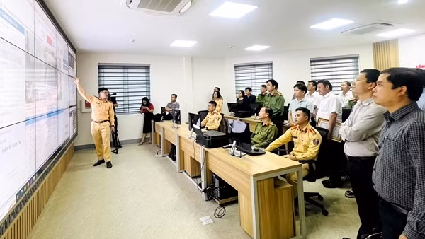 Gần 1.200 "mắt thần" giám sát bình yên TP Hà Tĩnh