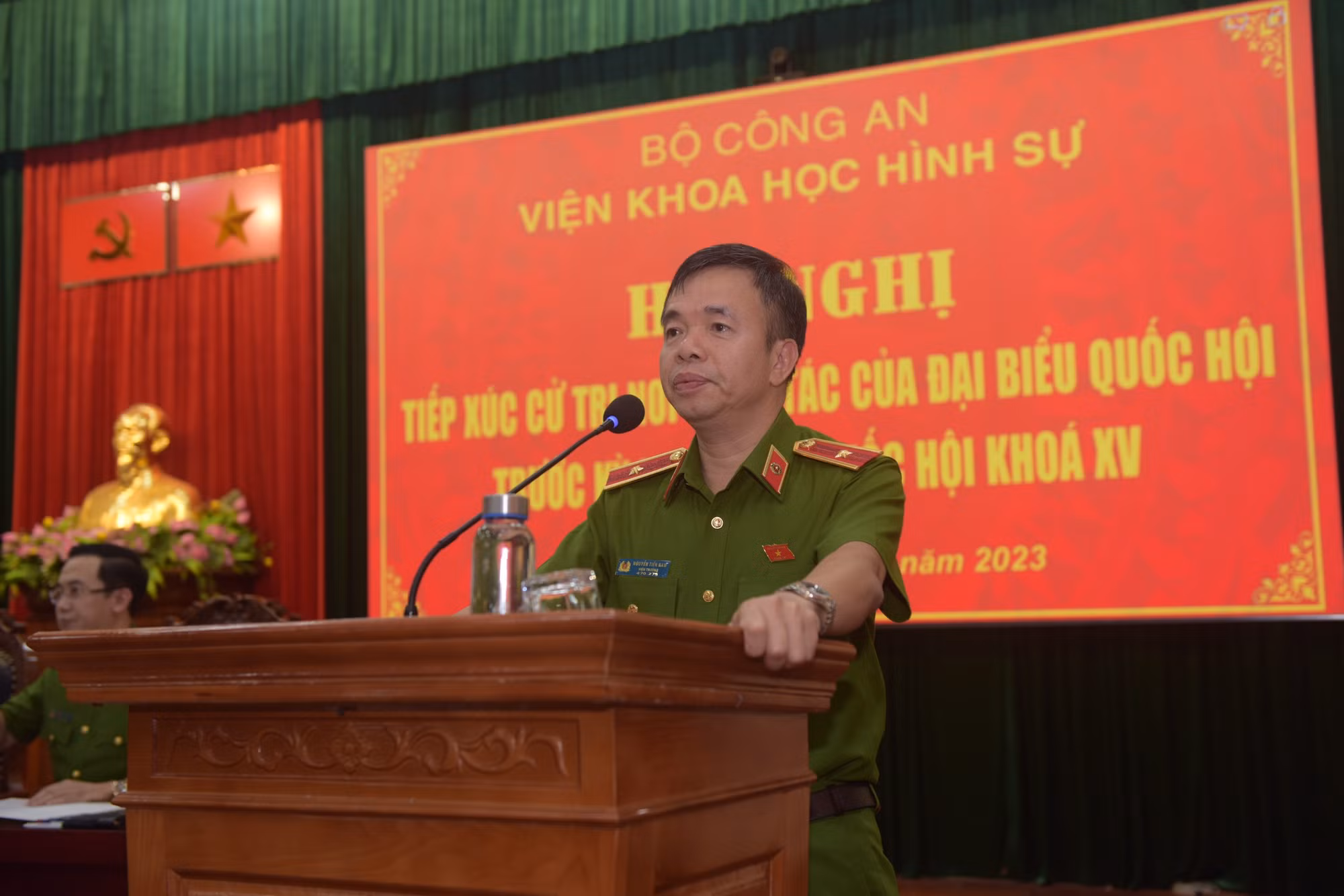 Tiếp xúc cử tri của đại biểu quốc hội về các dự án luật do Bộ Công an chủ trì soạn thảo -0