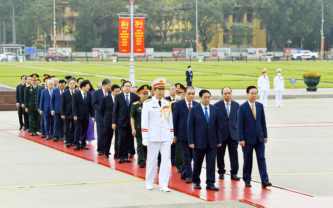 Lãnh đạo Đảng, Nhà nước vào Lăng viếng Chủ tịch Hồ Chí Minh -0