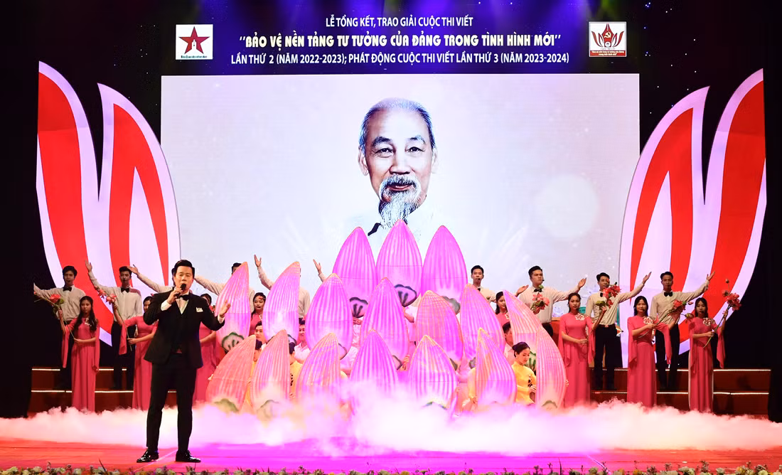 Chung sức, đồng lòng quyết tâm bảo vệ vững chắc nền tảng tư tưởng của Đảng -1