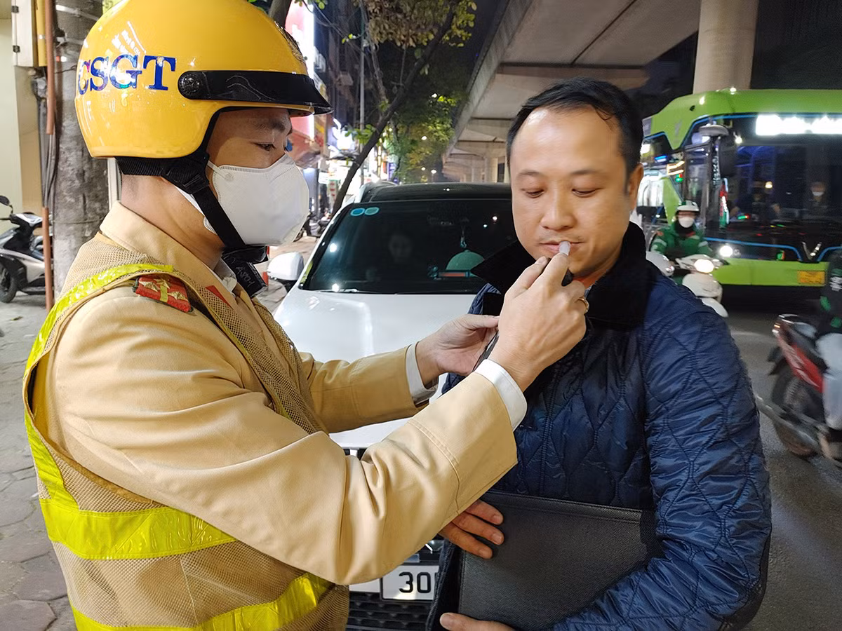 Dấu ấn Cảnh sát Giao thông trong xây dựng thói quen “đã uống rượu bia thì không lái xe” -0