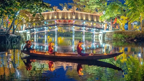 Đổi thay trên vùng đất “11 cô gái sông Hương”