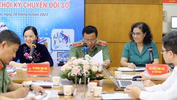 Tọa đàm, bàn giải pháp đẩy mạnh chuyển đổi số thư viện trong CAND