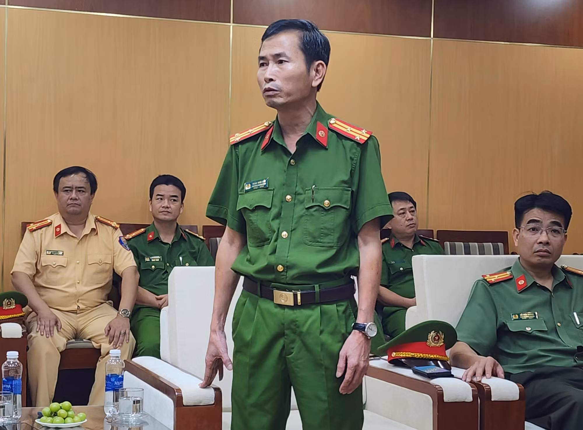 Thưởng “nóng” vụ bắt giữ tên cướp ngân hàng tại Đà Nẵng -0