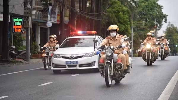 Bảo đảm trật tự, an toàn giao thông dịp lễ Giỗ Tổ Hùng Vương và 30/4-1/5