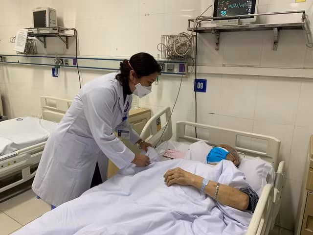 Nhiều điểm mới từ Nghị quyết gỡ vướng cho ngành y -0