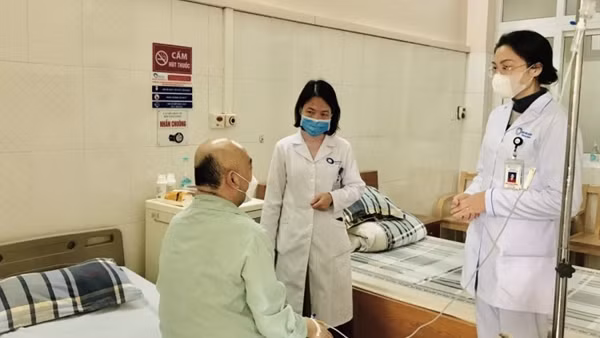 Cứu sống 1 người nước ngoài bị nhiễm liên cầu khuẩn lợn