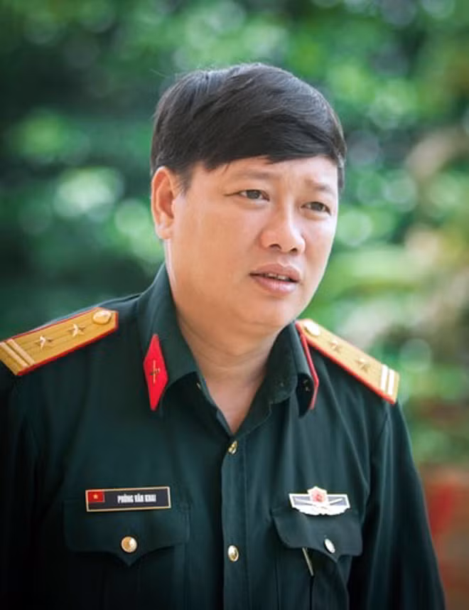 Khi nhà văn làm thơ -0