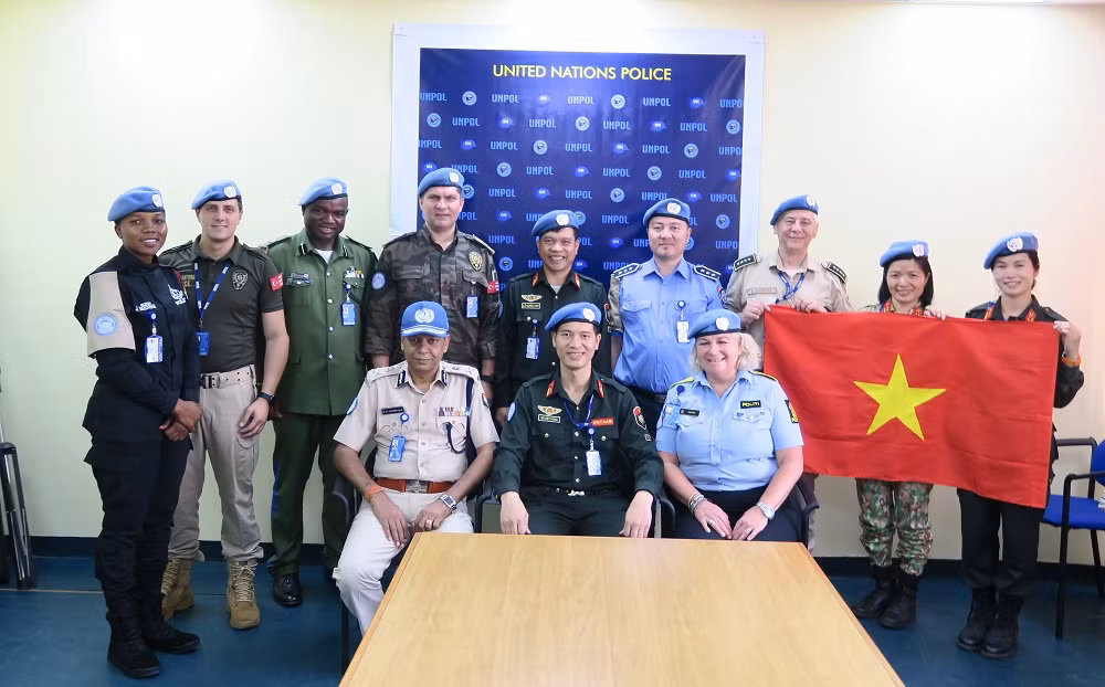 Sĩ quan CAND Việt Nam nhận quyết định thăng cấp hàm tại Nam Sudan -0