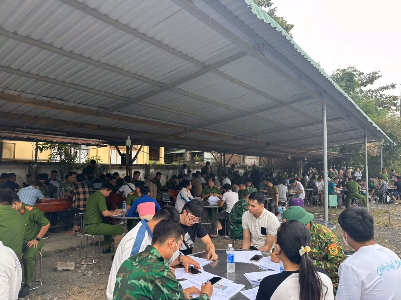 Cục CSHS triệt xóa nhiều ổ nhóm tội phạm lập công ty, ngồi ở nước ngoài lừa đảo về trong nước -0