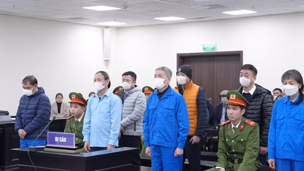 Cựu Chủ tịch Nhà xuất bản Giáo dục Việt Nam bị đề nghị từ 12 đến 13 năm tù