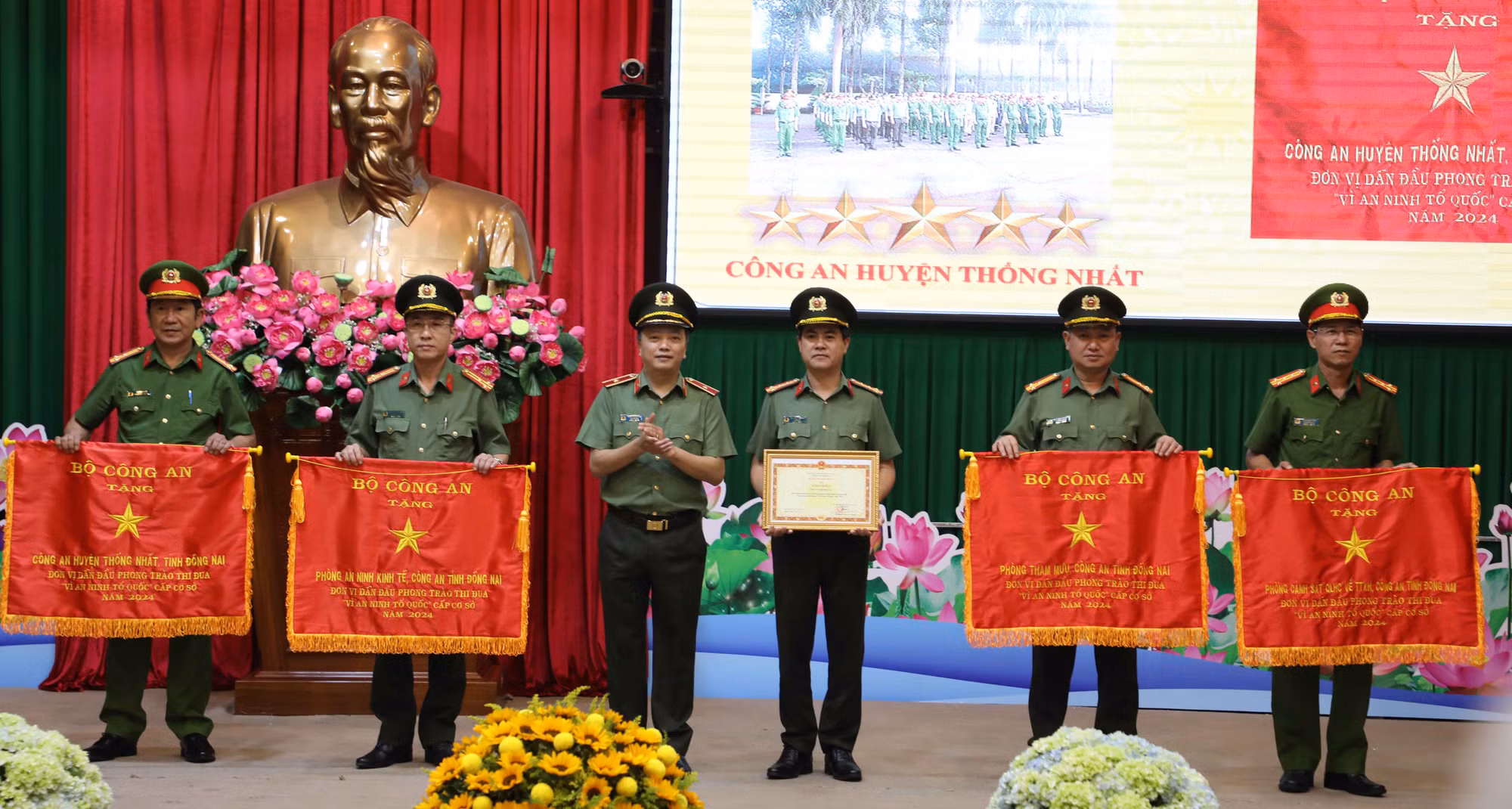 Mọi công tác của Công an Đồng Nai phải mở ra không gian phát triển, phục vụ cao nhất cho người dân, doanh nghiệp -0