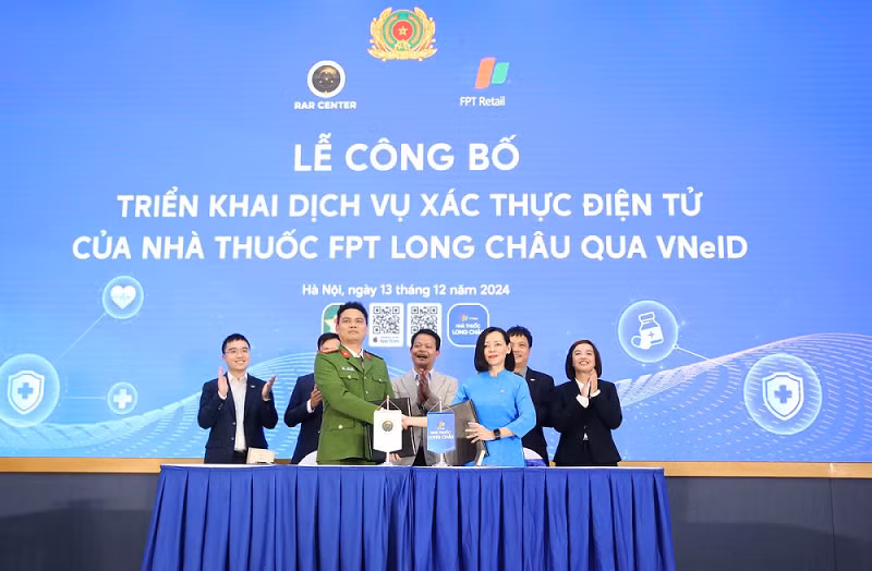 Vui “Tết hiếu thảo, trao gửi tình thân” -0