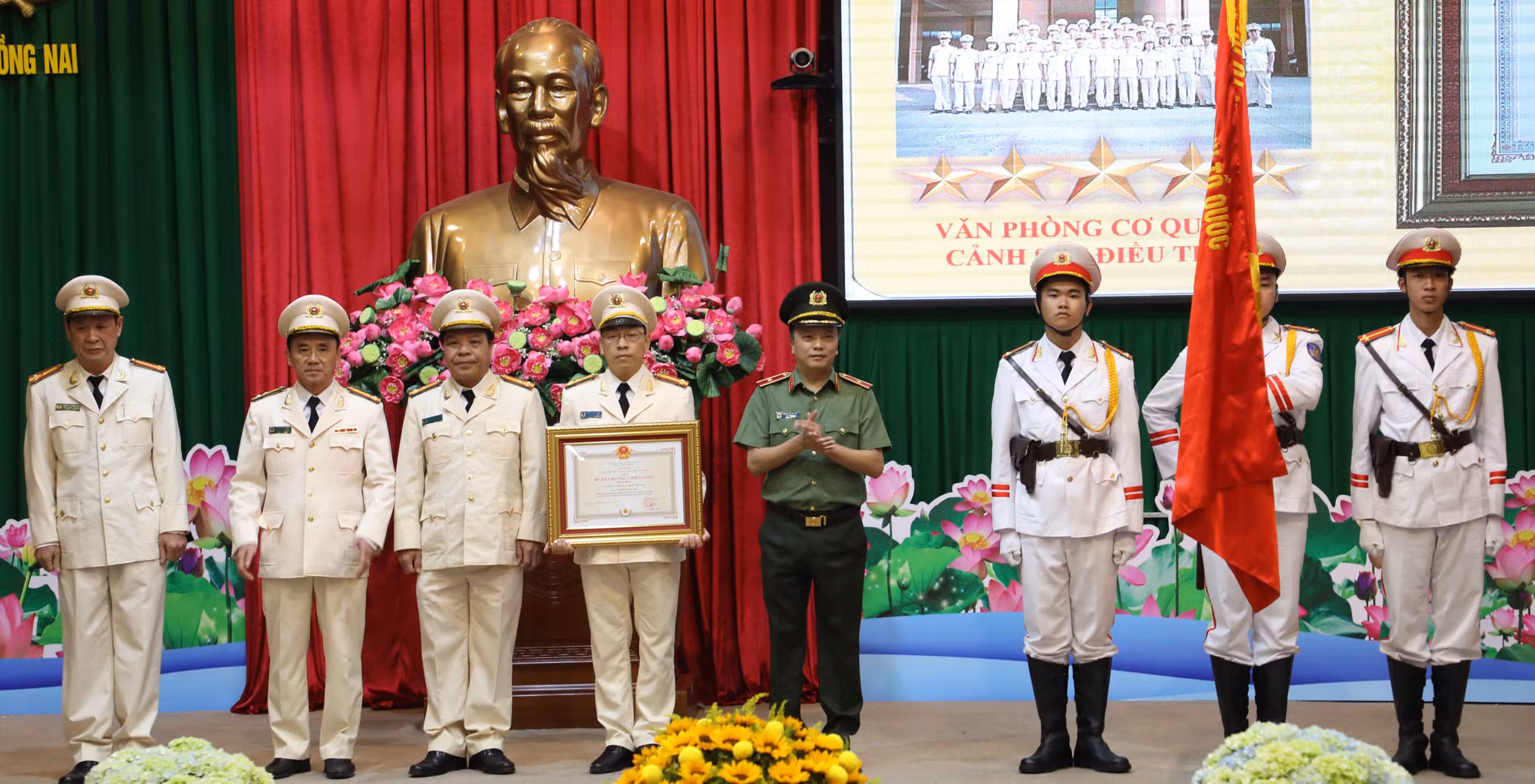 Mọi công tác của Công an Đồng Nai phải mở ra không gian phát triển, phục vụ cao nhất cho người dân, doanh nghiệp -0