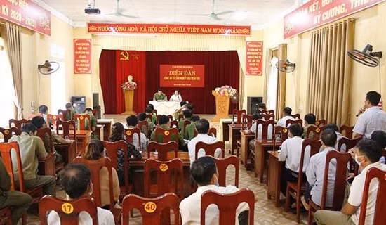 Lắng nghe ý kiến nhân dân để phục vụ tốt hơn ảnh 5