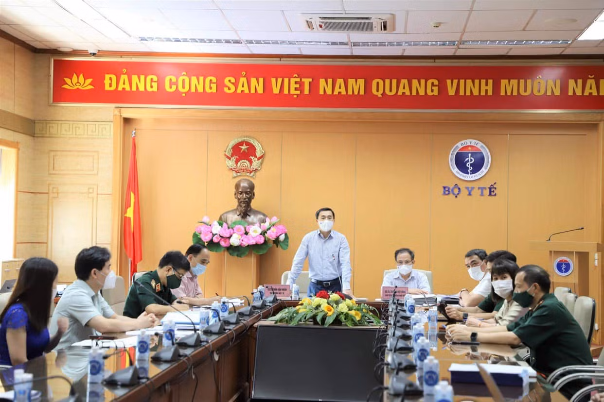 Vaccine Nanocovax tiếp tục thử nghiệm lâm sàng giai đoạn 3 với mức liều 2,5mcg -0