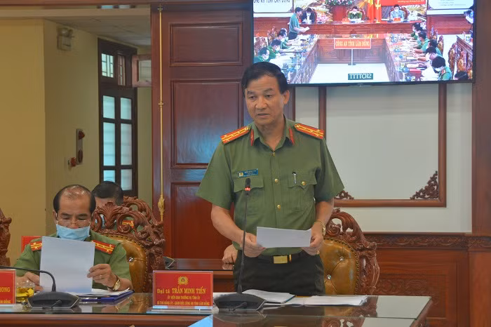 Lâm Đồng cần quản lý chặt chẽ đội ngũ lái xe, người về từ vùng dịch -0