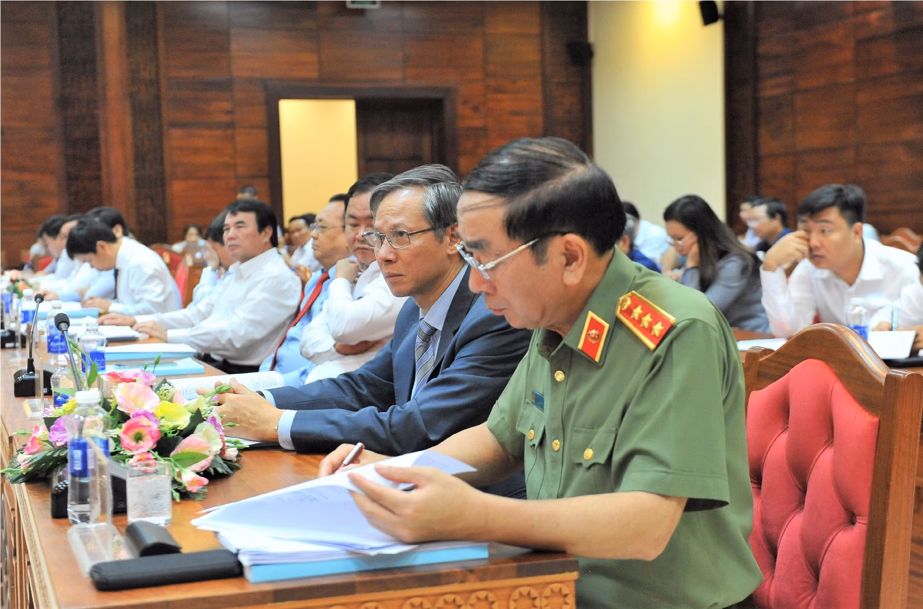 Cụm thi đua các tỉnh Tây Nguyên và Duyên hải miền Trung: Quan tâm khen thưởng nhân tố mới -0