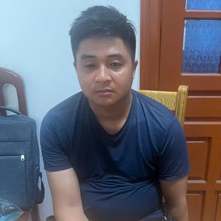 Mâu thuẫn vợ chồng dùng dao chém mẹ vợ -0
