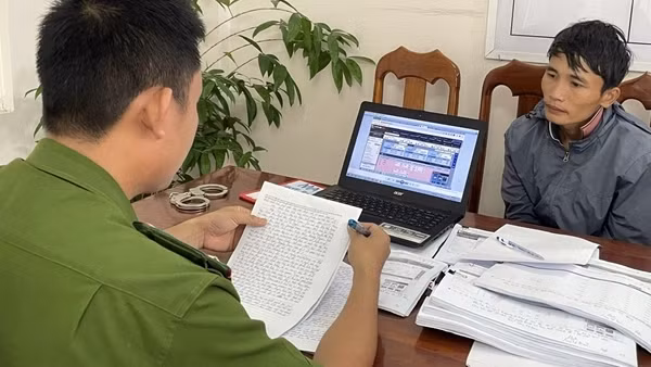 Đấu tranh ngăn chặn nhiều vụ cá độ bóng đá mùa World Cup