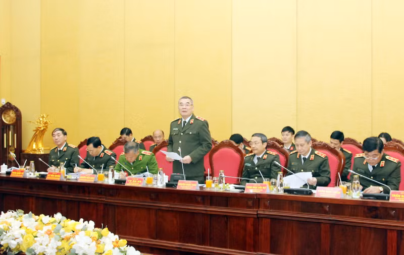 Phát huy vai trò, trách nhiệm, chỉ đạo thực hiện hiệu quả Nghị quyết số 12 của Bộ Chính trị -0