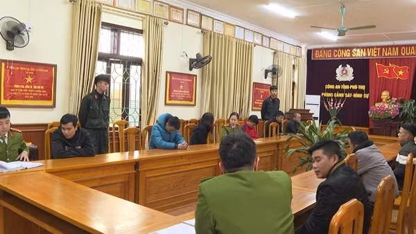 Công an tỉnh Phú Thọ triệt phá đường dây cá độ bóng đá hàng nghìn tỷ đồng