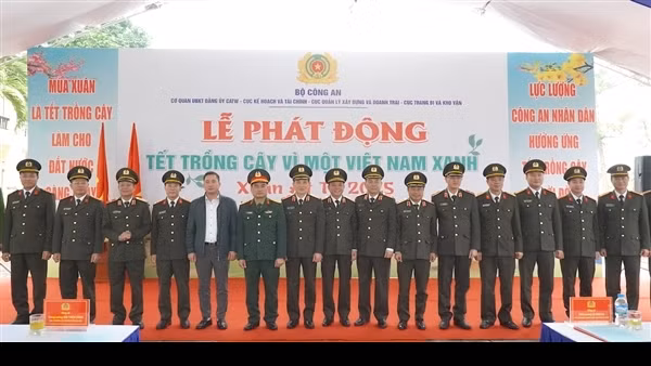 Phát động Tết trồng cây vì một Việt Nam xanh tại Kho Dự trữ quốc gia Thắng Trí