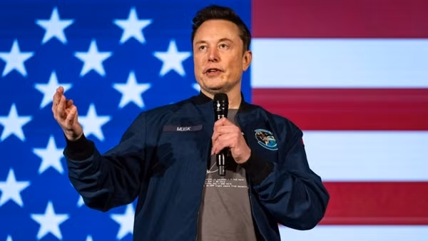 Elon Musk - Bề tôi trung hay con buôn chính trị?