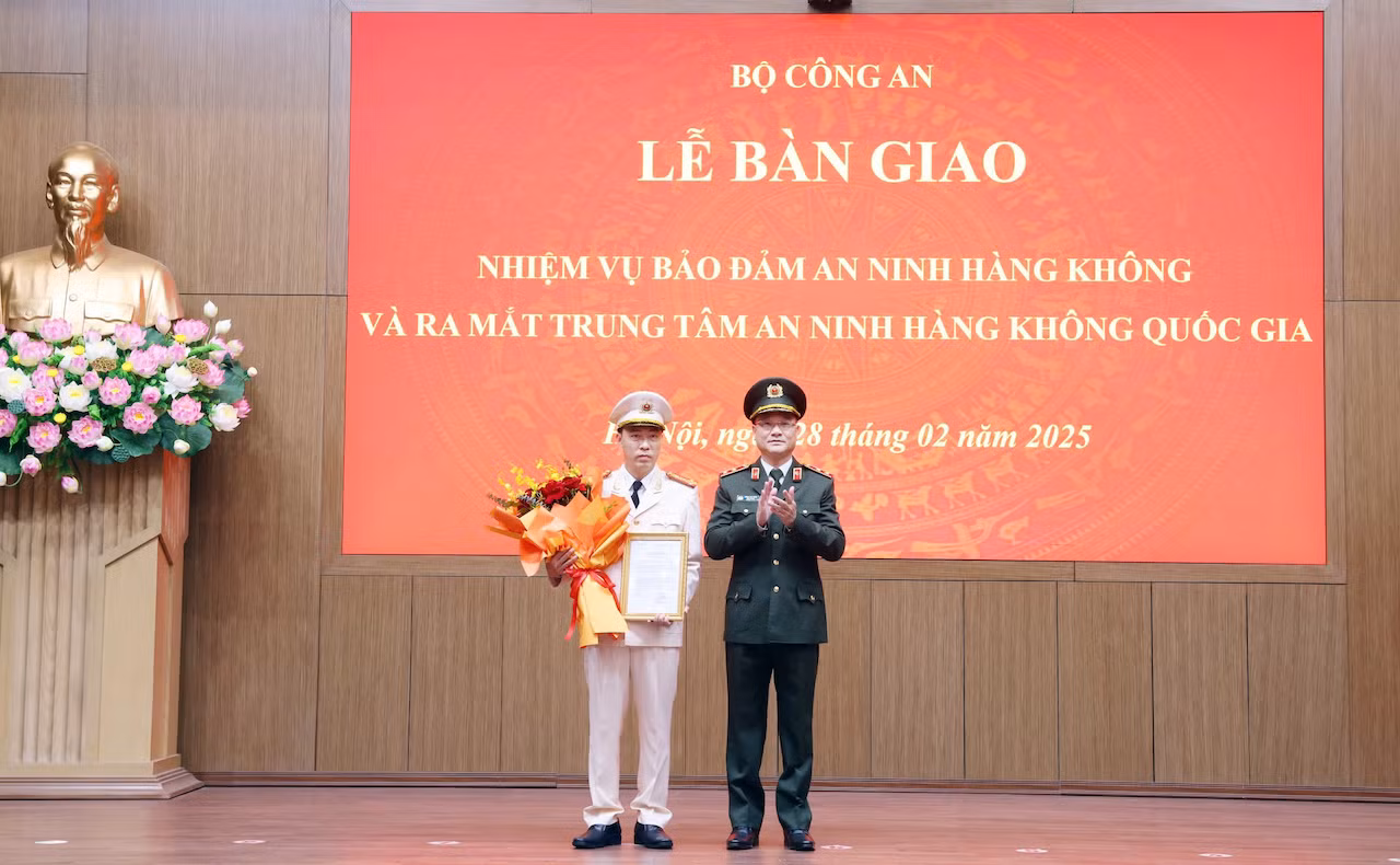 Bộ Công an cam kết triển khai công tác an ninh hàng không chặt chẽ, hiệu quả và an toàn -0