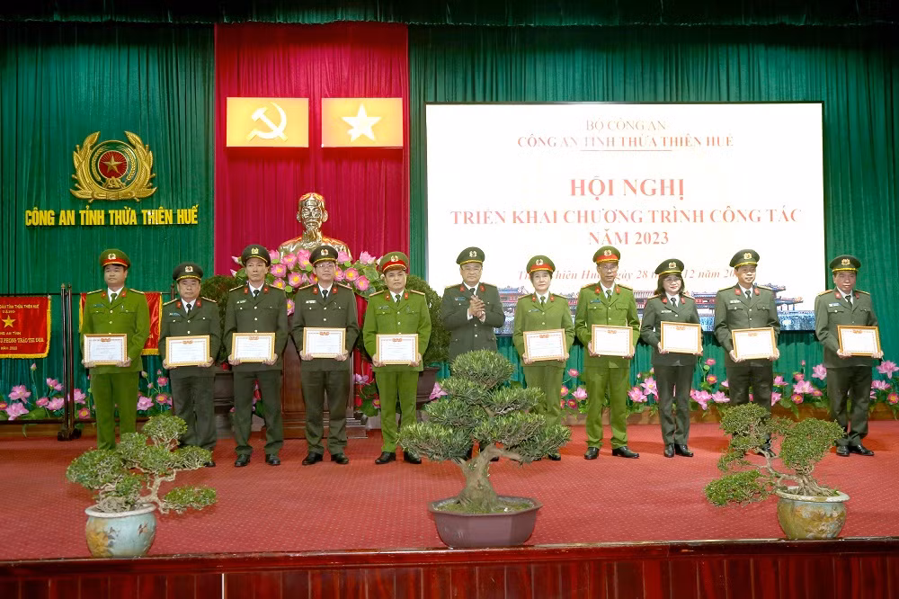 Tiếp tục chủ động thực hiện hiệu quả nhiệm vụ bảo đảm ANTT trên địa bàn Thừa Thiên-Huế -0