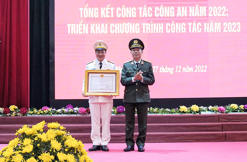 Công an tỉnh Hòa Bình điều tra khám phá án vượt chỉ tiêu 5% -0