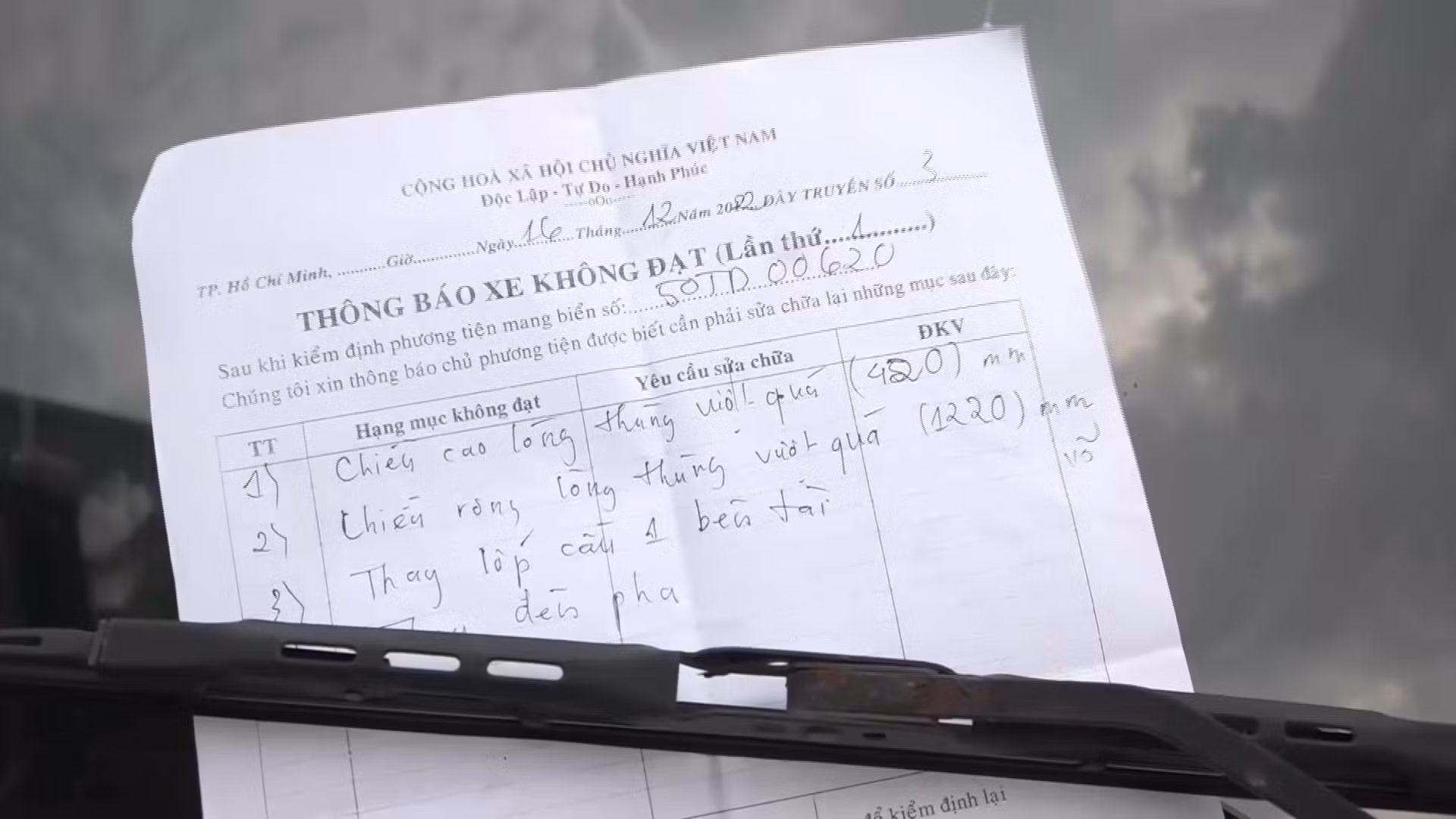 Các trung tâm đăng kiểm cố ý sai phạm, thu lợi bất chính gần 10 tỷ đồng -0
