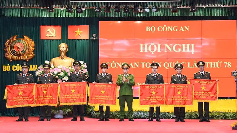 Công an tỉnh Yên Bái tổng kết công tác năm 2022,&nbsp;triển khai nhiệm vụ công tác năm 2023 -0