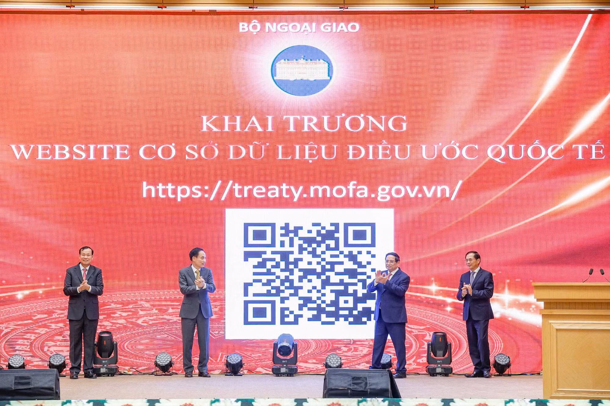 Thủ tướng Phạm Minh Chính: Phải đẩy mạnh triển khai chiến lược đối ngoại toàn diện ở tầm cao mới -0