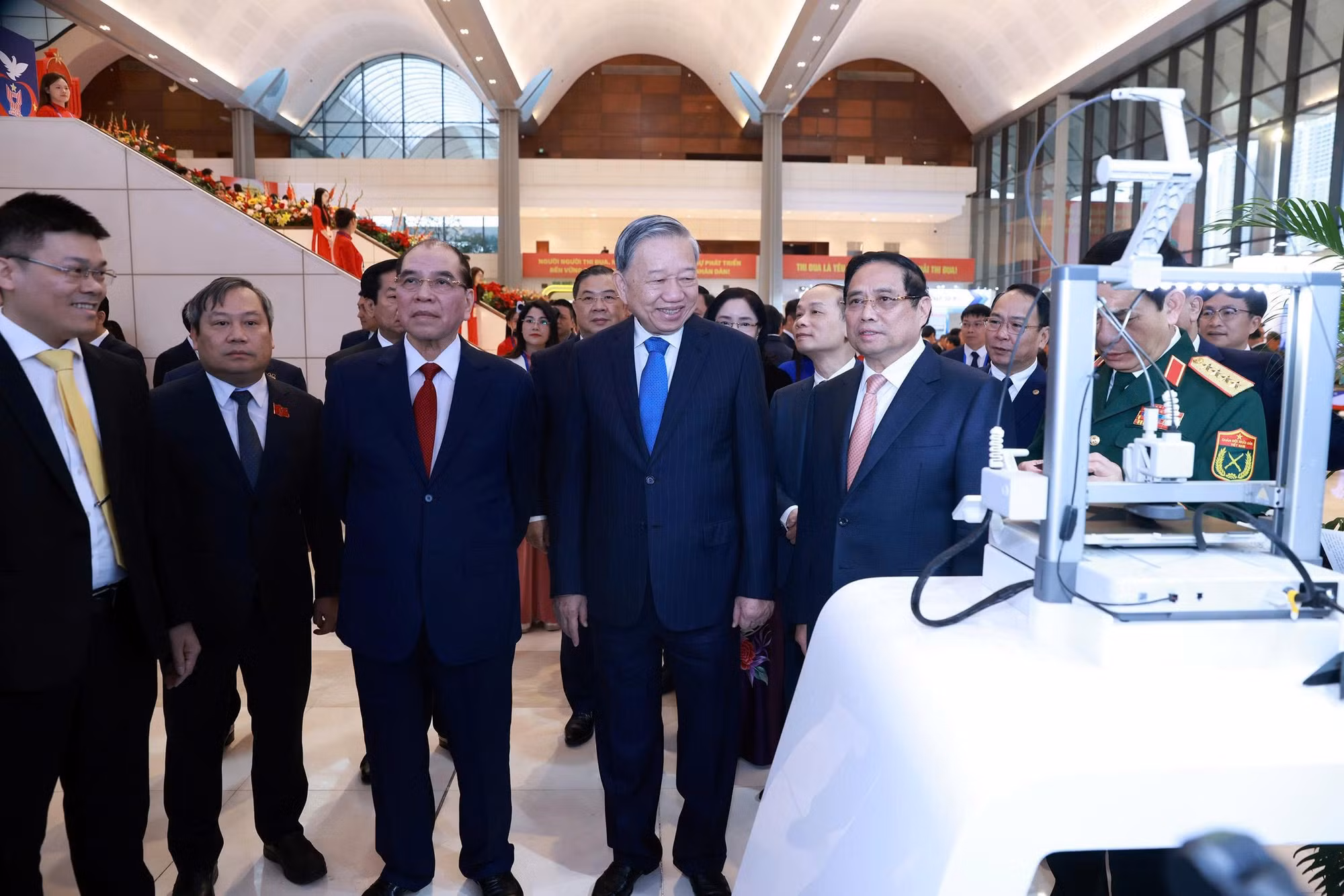 Khai mạc trọng thể Đại hội Thi đua yêu nước toàn quốc lần thứ XI -4